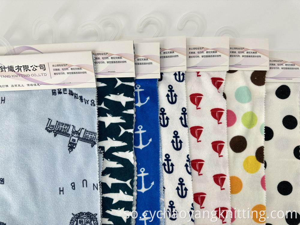 Dhar-fidsan oo tayo sare leh High quality stretch terry fabric